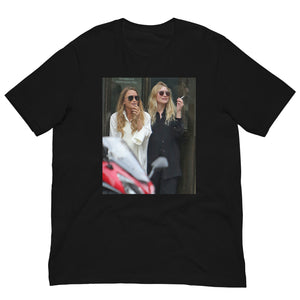 Mary Kate and Ashley Olsen Smoking T-Shirt